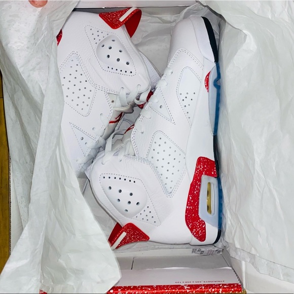 AIR JORDON RETRO 6 RED OREO - Picture 7 of 8